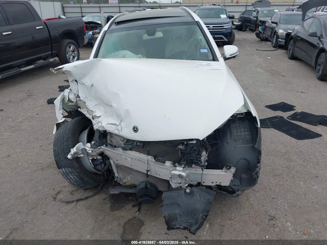 WDC0G4JB2JV024947 Mercedes-Benz GLC 300