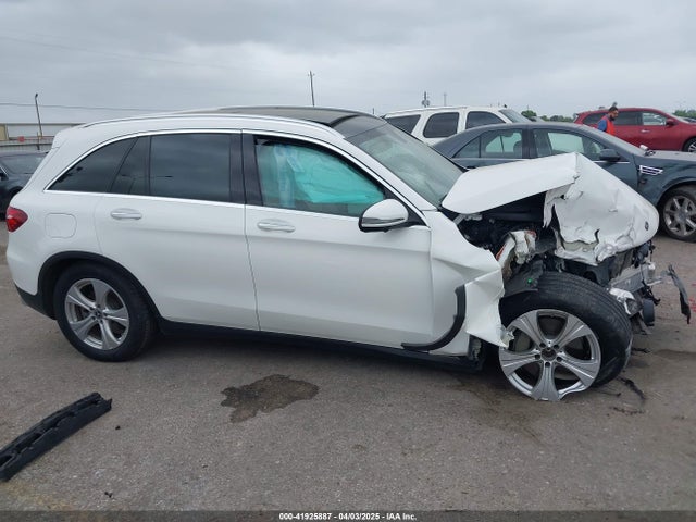 WDC0G4JB2JV024947 Mercedes-Benz GLC 300