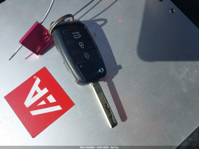 3KPA24AD5ME392302 KIA RIO S