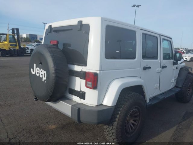1C4BJWEG0FL769488 Jeep Wrangler Unlimited Sahara