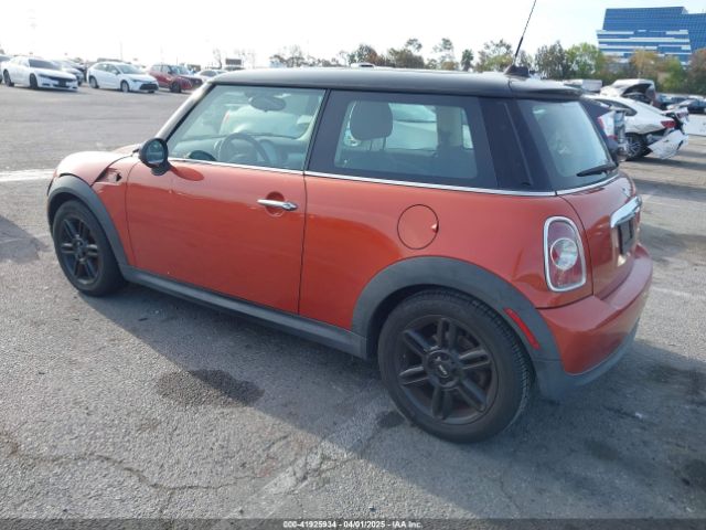 2013 MINI HARDTOP WMWSU3C55DT547742 Photo 2