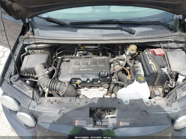 1G1JE5SB8F4143693 Chevrolet Sonic Ltz Auto