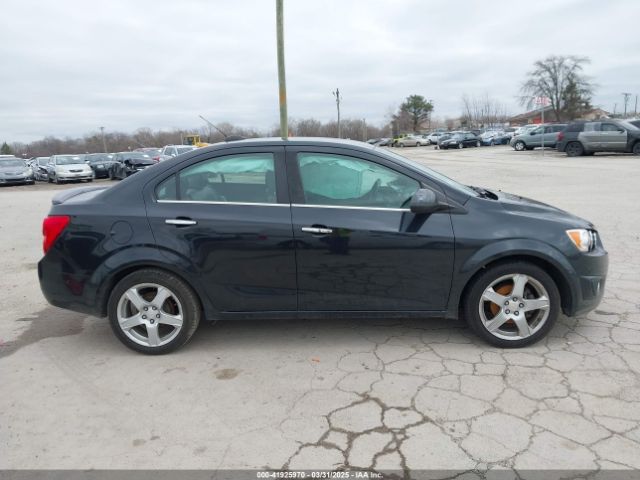 1G1JE5SB8F4143693 Chevrolet Sonic Ltz Auto