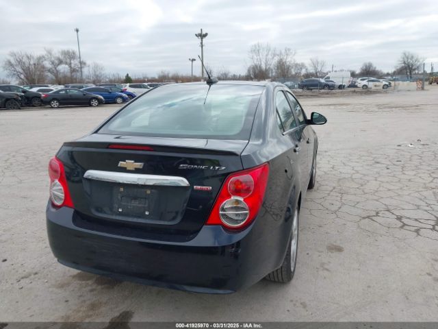 1G1JE5SB8F4143693 Chevrolet Sonic Ltz Auto