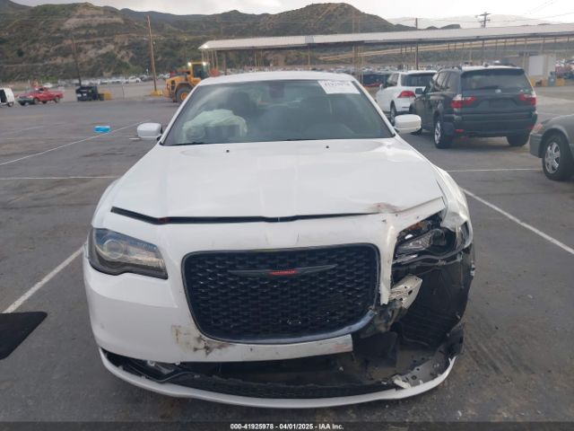 2C3CCABG4MH525637 Chrysler 2021