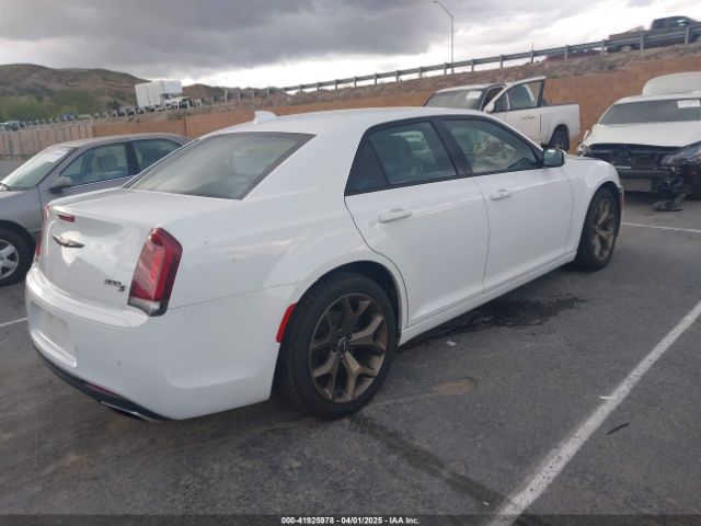 2C3CCABG4MH525637 Chrysler 2021