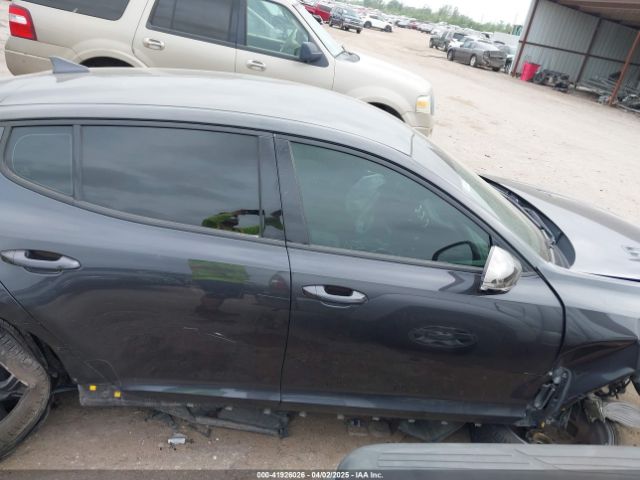 KNAE15LA8M6098263 KIA Stinger Gt-line