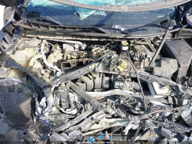 5N1AT3BA6MC768925 Nissan Rogue Sv Fwd