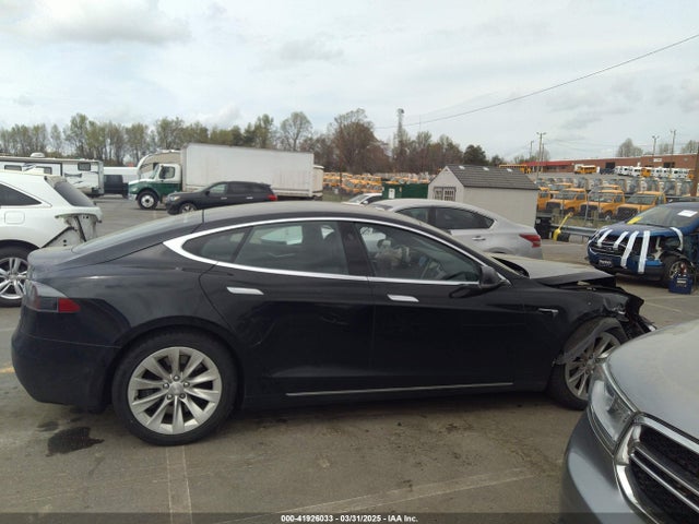 Tesla 2017 2017 5YJSA1E13HF197109 Image 13