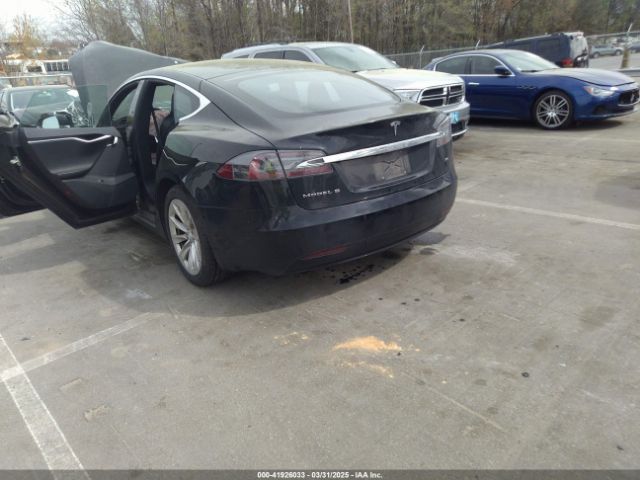 2017 TESLA MODEL S 5YJSA1E13HF197109 Photo 2