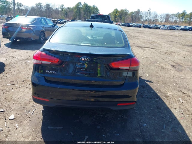 3KPFK4A76JE187194 KIA FORTE LX