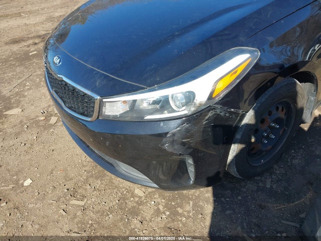 3KPFK4A76JE187194 KIA FORTE LX