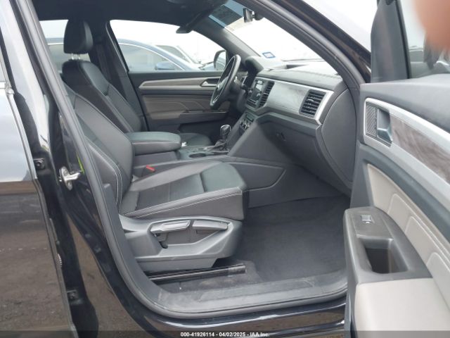 2023 VOLKSWAGEN ATLAS CROSS SPORT 1V2DC2CA3PC208888 Photo 4