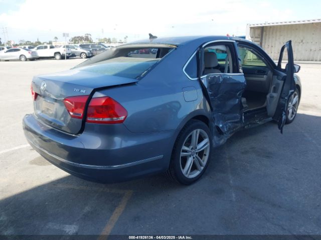 1VWBV7A30FC070551 Volkswagen Passat 2.0l Tdi Se