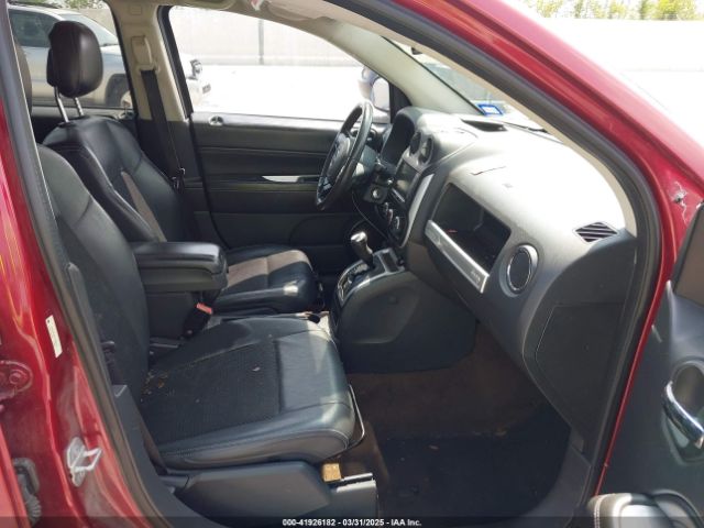 1C4NJCEB7ED893976 Jeep Compass Latitude