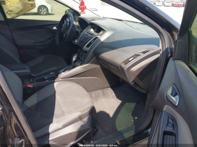 1FADP3F25EL203789 Ford FOCUS SE