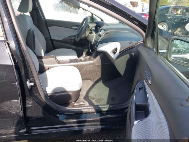 1G1BE5SM9K7123841 Chevrolet CRUZE LT