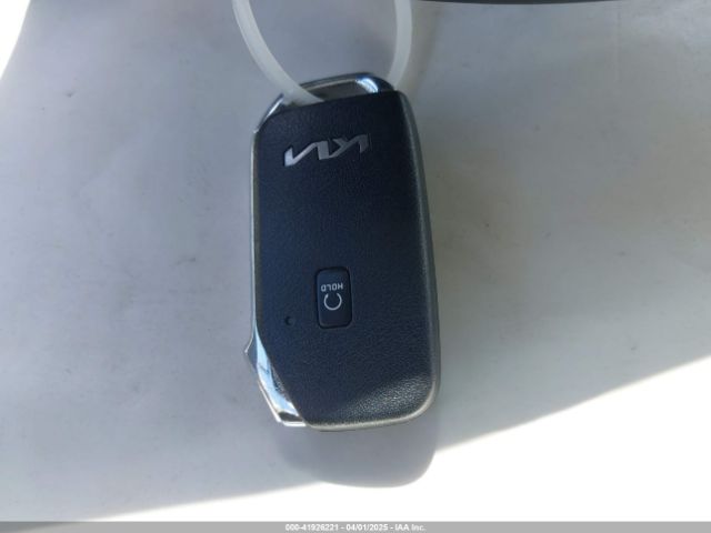 5XYK33DF6SG235595 KIA Sportage Ex