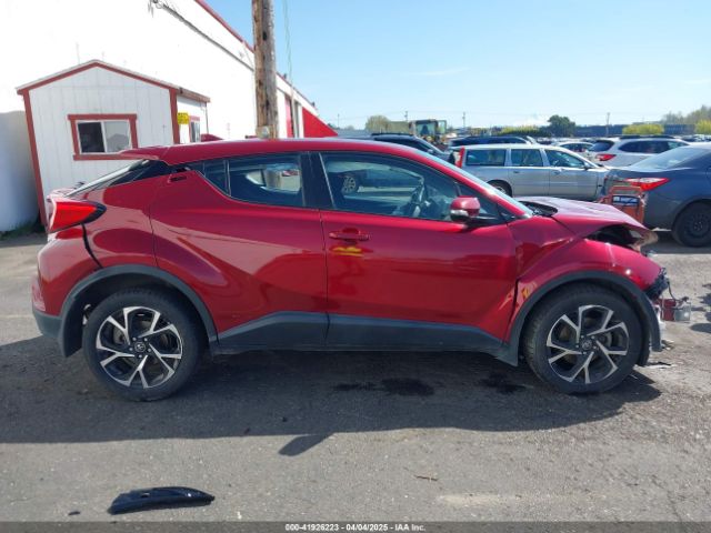 NMTKHMBX9JR023325 Toyota C-HR XLE