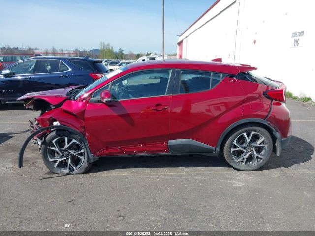 NMTKHMBX9JR023325 Toyota C-HR XLE