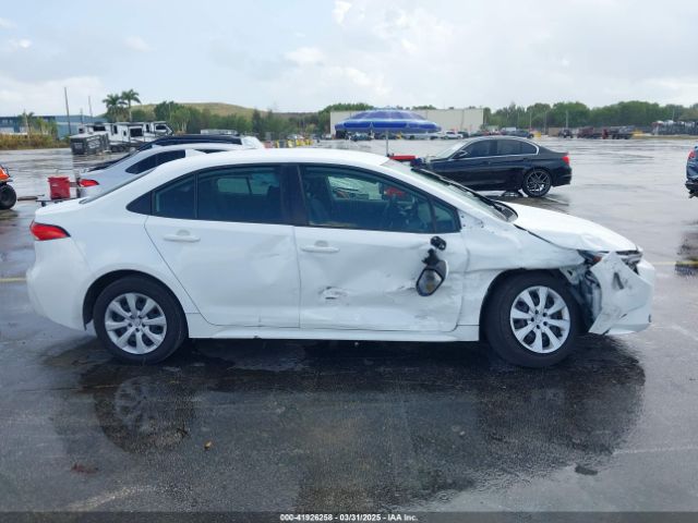 JTDBCMFE2R3048587 Toyota Corolla Hybrid Le