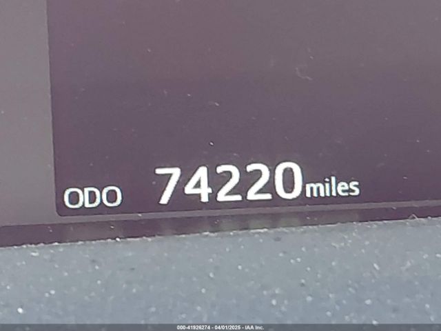 JTDKAMFU4M3145215 Toyota Prius Le