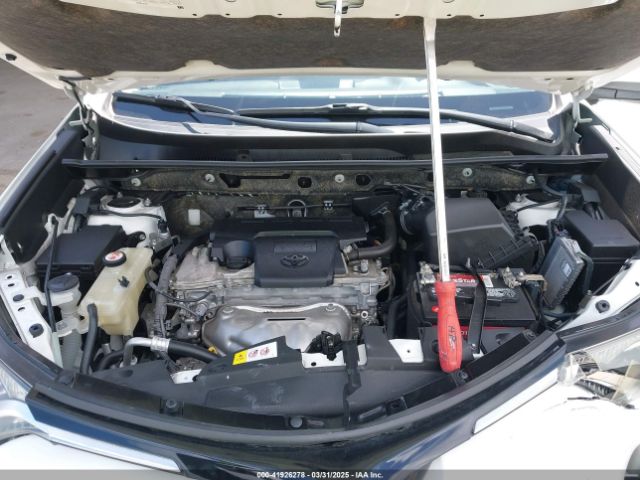 JTMWFREV2HD097773 Toyota Rav4 Xle