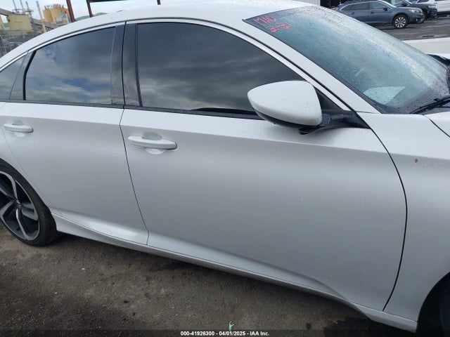 1HGCV1F34JA010792 Honda Accord Sport