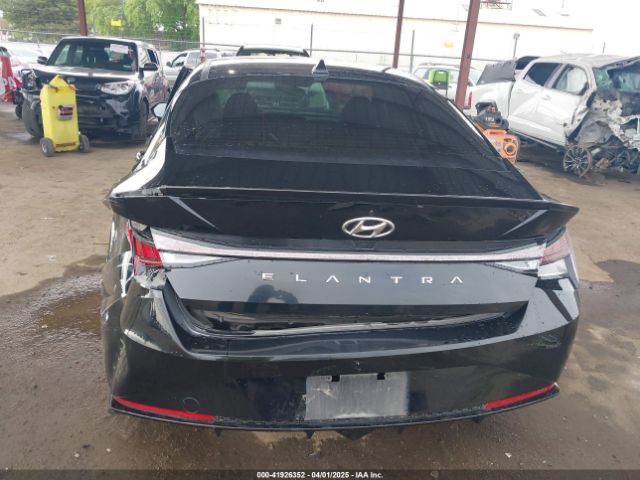 KMHLR4AFXNU239600 Hyundai Elantra N Line