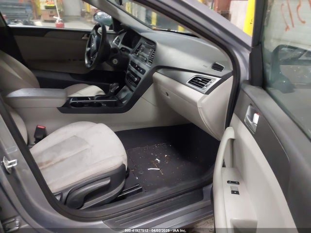 5NPE24AF1FH214274 Hyundai SONATA SE