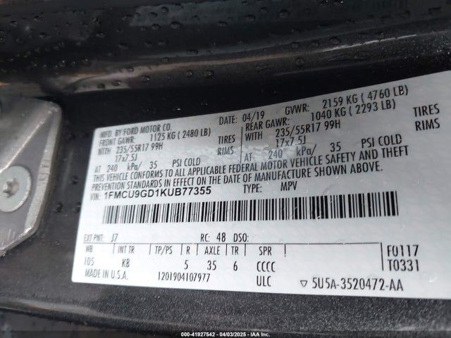 1FMCU9GD1KUB77355 Ford ESCAPE SE