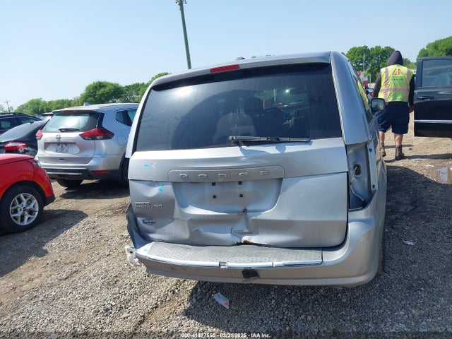 2C4RDGBG9KR616576 Dodge Grand Caravan Se