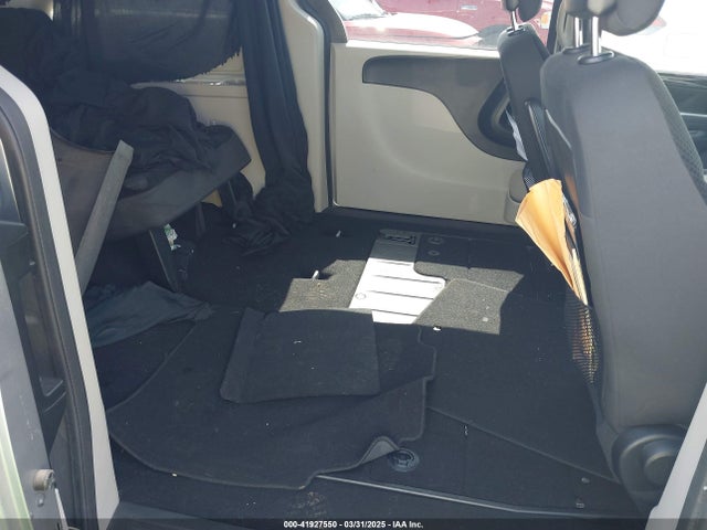 2C4RDGBG9KR616576 Dodge Grand Caravan Se