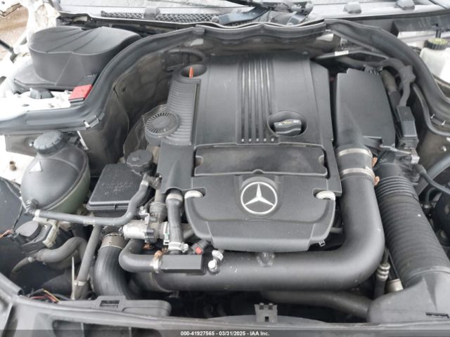2013 MERCEDES-BENZ C 250 WDDGF4HB9DR247695 Photo 9