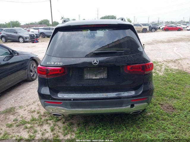 W1N4M4GB7LW051185 Mercedes-Benz GLB 250