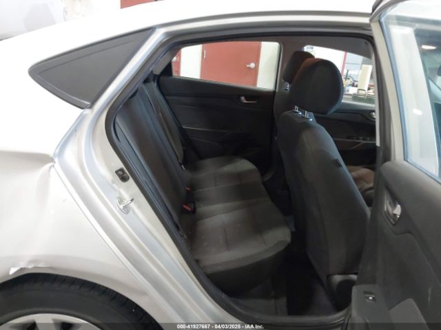 3KPC24A37JE034940 Hyundai ACCENT SE
