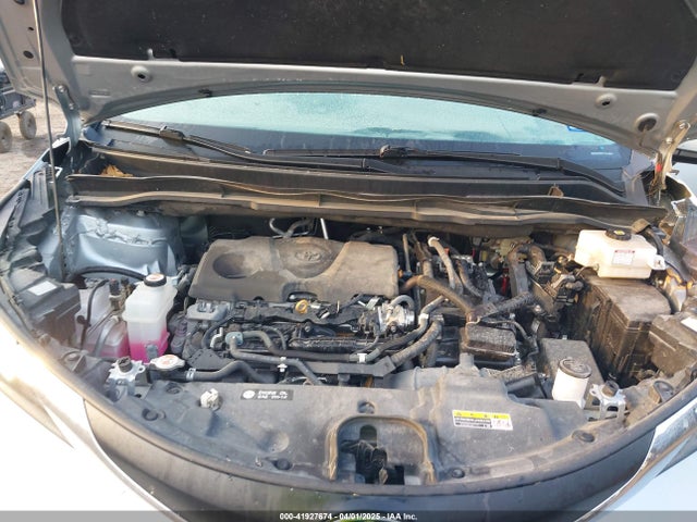 5TDJRKEC3NS086174 Toyota SIENNA XLE