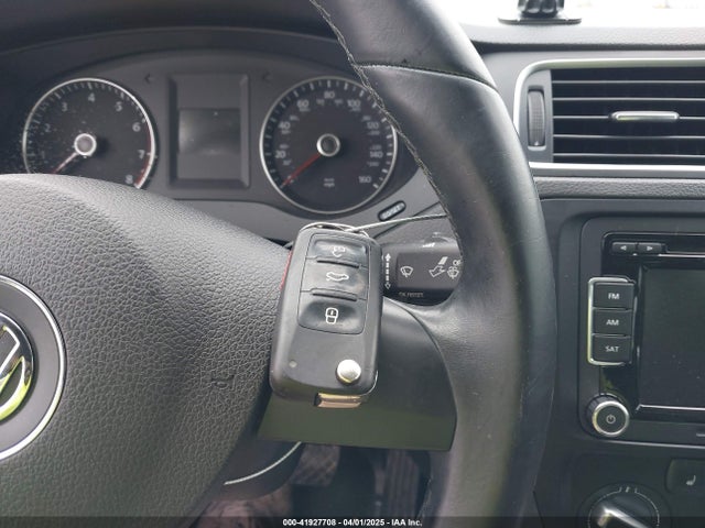 3VWD07AJ9EM435036 Volkswagen Jetta 1.8t Se