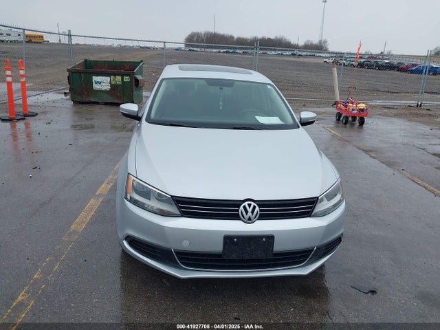 3VWD07AJ9EM435036 Volkswagen Jetta 1.8t Se