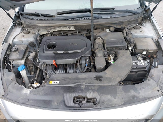 5NPE24AFXHH564988 Hyundai SONATA SE