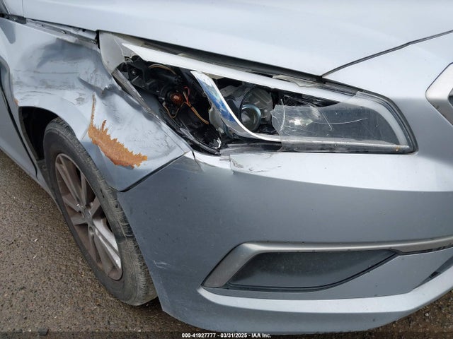 5NPE24AFXHH564988 Hyundai SONATA SE