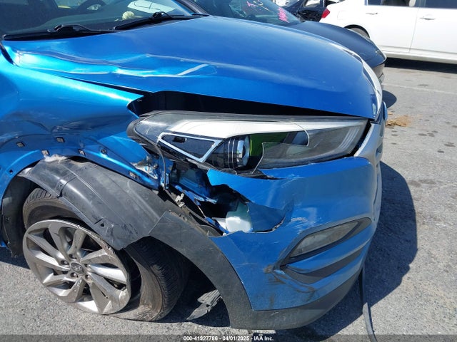 KM8J33A41JU694153 Hyundai TUCSON SEL