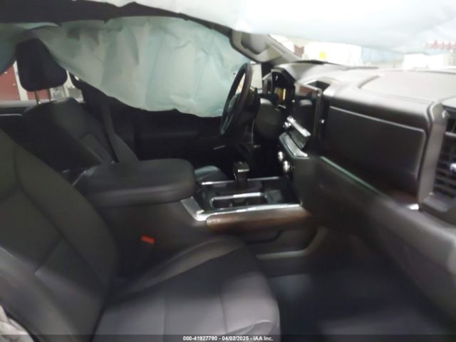 3GTUUDED8PG252545 GMC Sierra 1500 4wd  Short Box Slt