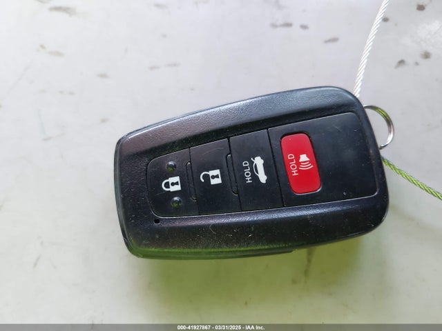 4T1J11AK3LU941295 Toyota CAMRY SE