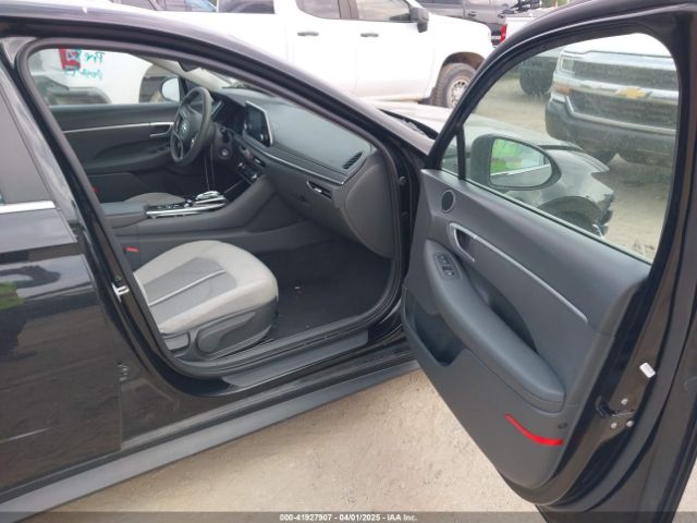 5NPEG4JA9MH128715 Hyundai SONATA SE