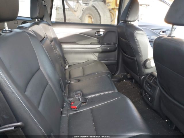 5FNYF6H9XHB062171 Honda Pilot Touring