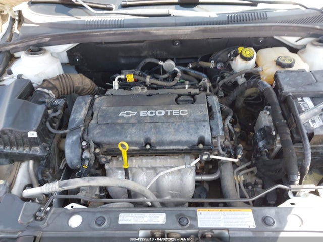 1G1PA5SH5E7156604 Chevrolet Cruze Ls Auto