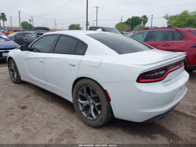 2C3CDXHG0GH129863 Dodge Charger Sxt