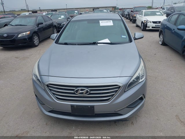 Hyundai SONATA SE 2016 5NPE24AFXGH372467 Image 6