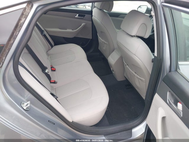 Hyundai SONATA SE 2016 5NPE24AFXGH372467 Image 8
